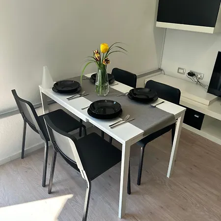 Stucin Apartment *