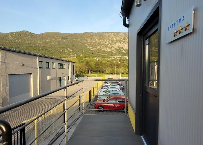 Stucin Apartamento Vipava